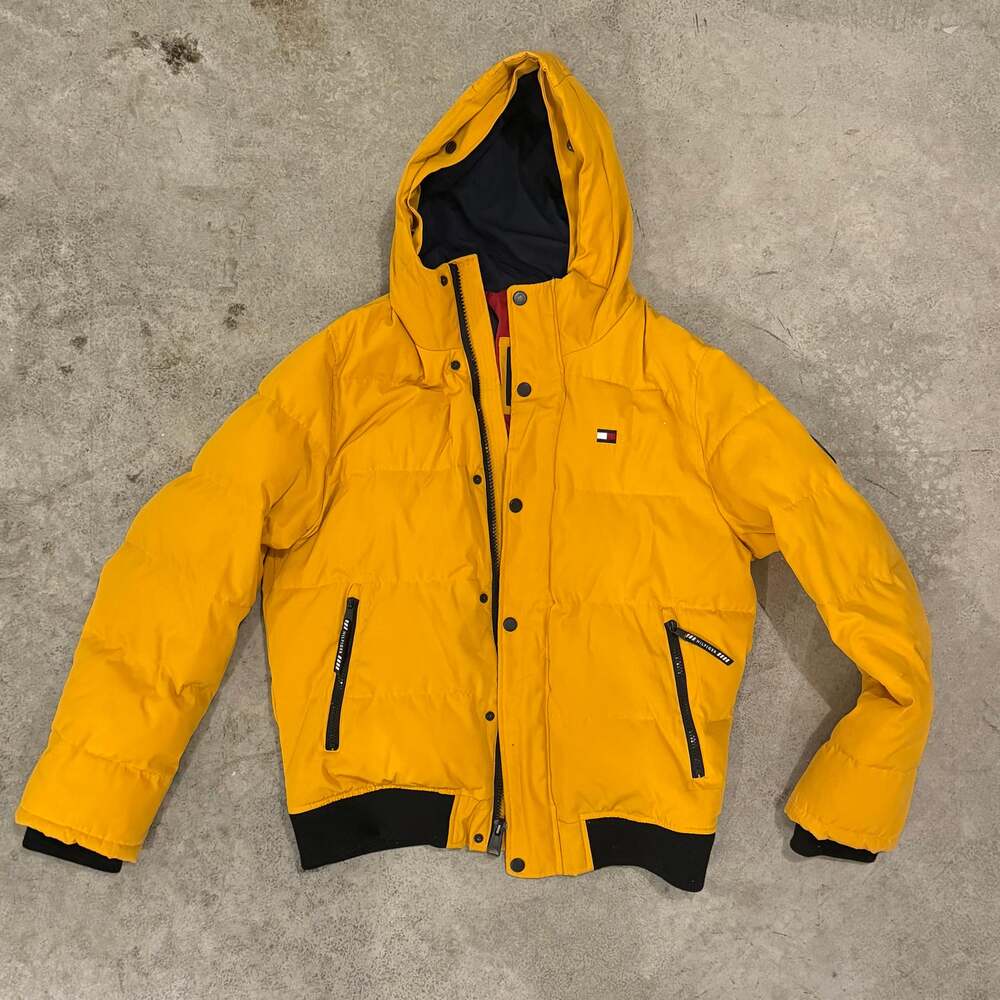 Tommy Hilfiger Men's Yellow Puffer Jacket